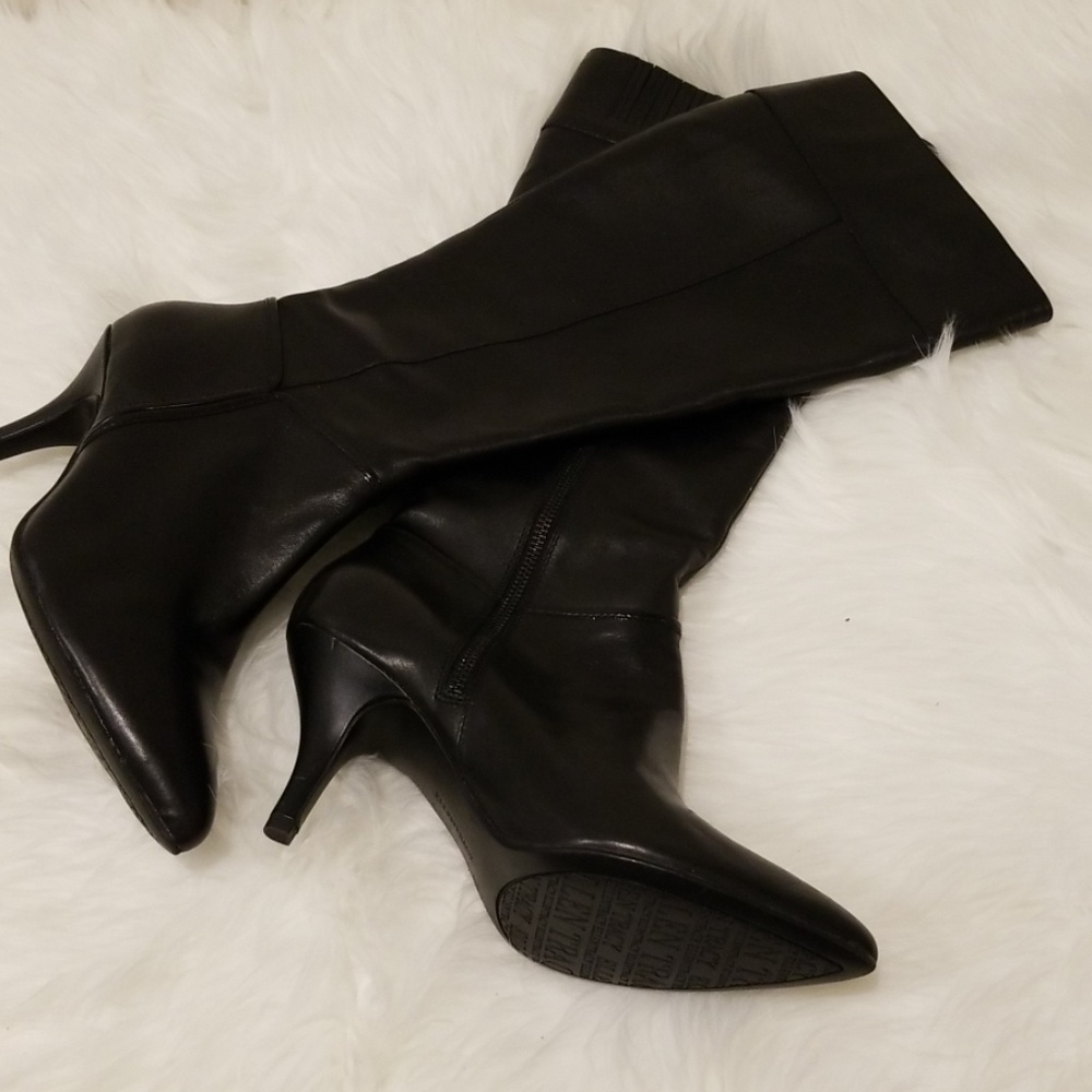 ❣Ellen Tracy Leather Knee Boots